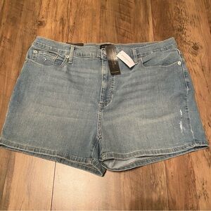 Banana Republic Factory • 4” Denim Shorts • Size 18 • NWT